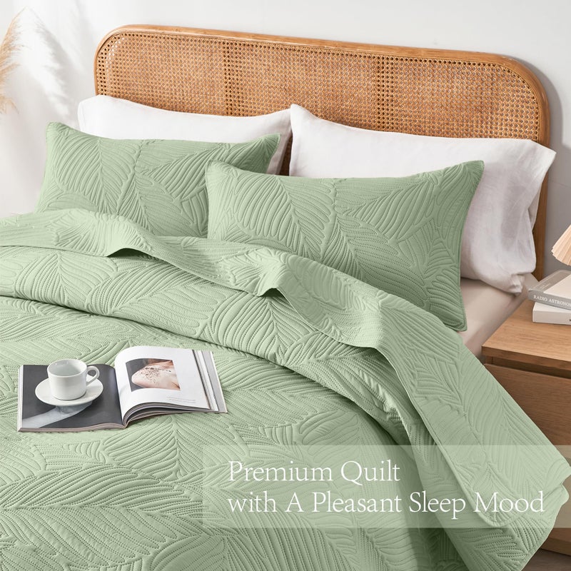 OARAGE King Quilt Bedding Set Lightweight Soft Sage Green Bedspread Coverlet with Leaf Pattern Ultrasonic Microfiber Bed Cover Set for All Season 3 Pieces (1 Quilt  2 Shams) - Image 3